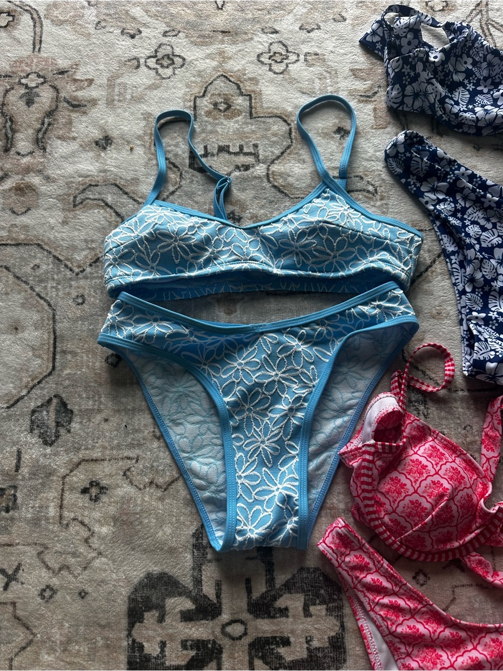 Swimsuit bikinis - Picture 6 of 6